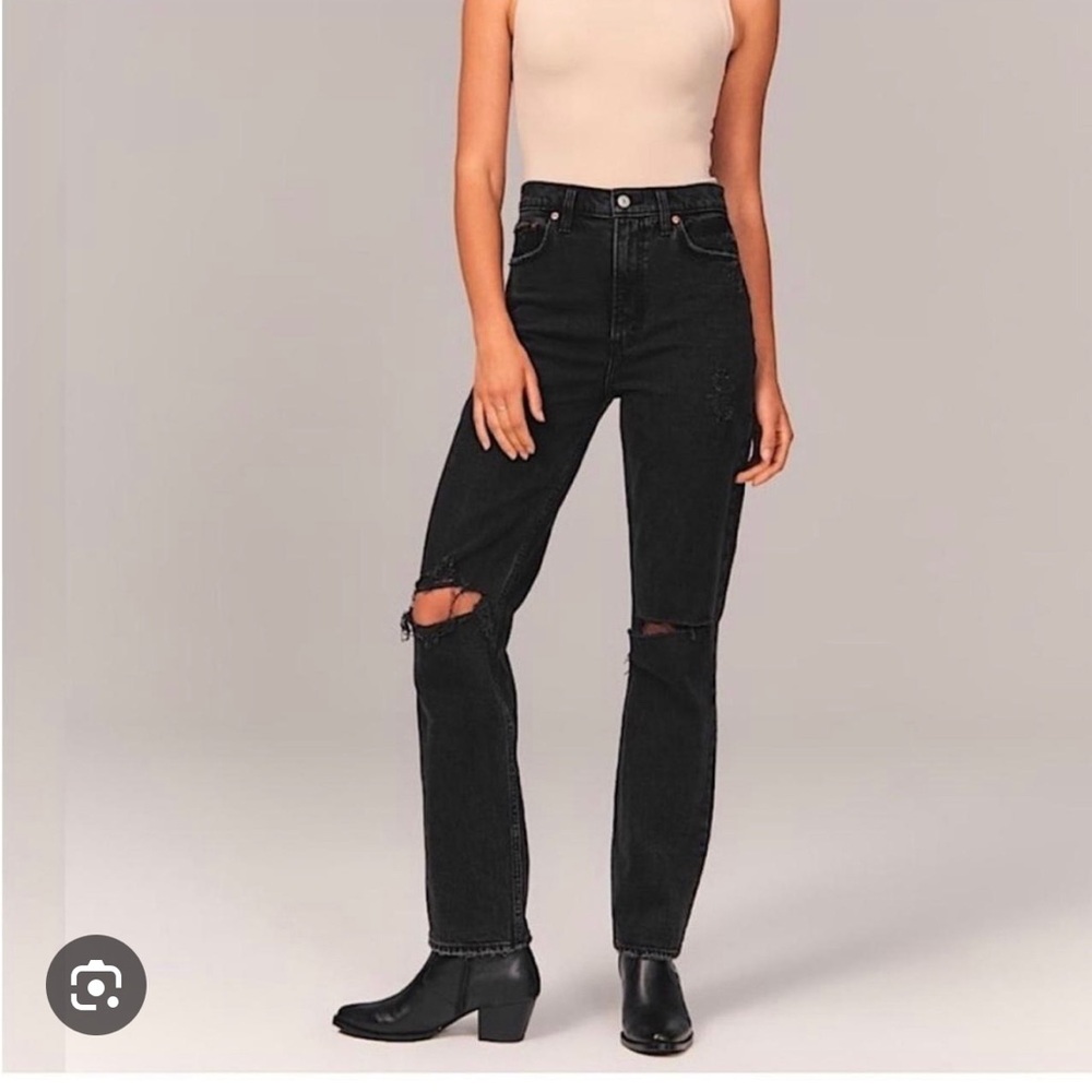 Abercrombie Black Ripped 90s Straight Ultra High Rise
